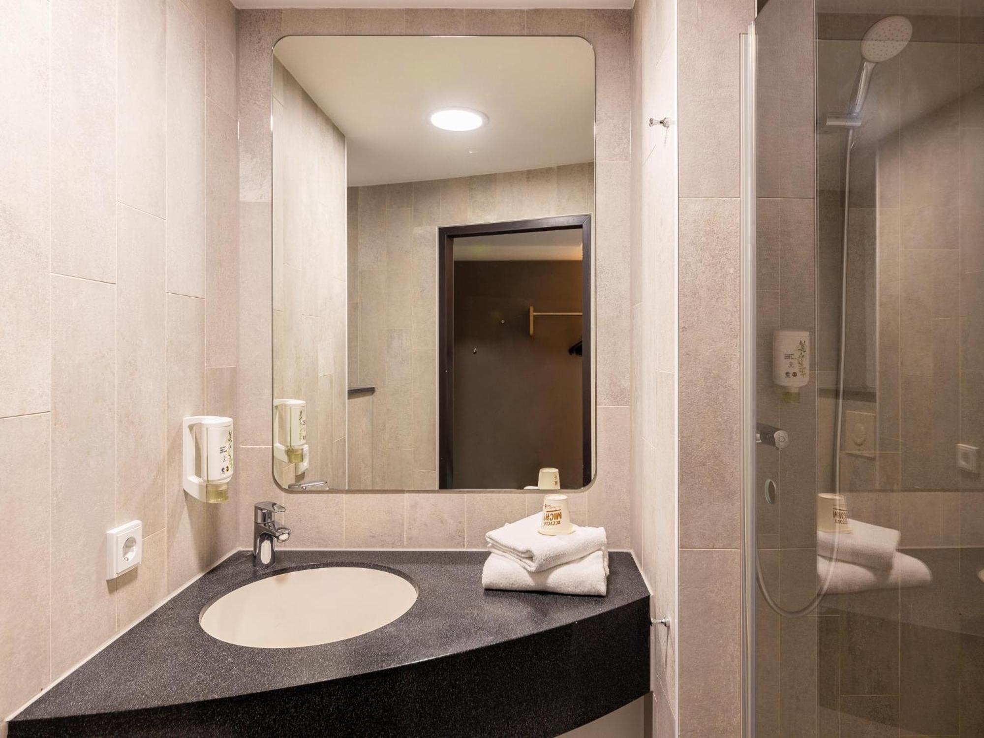 B&B Hotel Essen-City 외부 사진